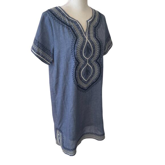 THML Blue Chambray Embroidered V-Neck Boho Mini Shift Dress Womens Size Small - Picture 3 of 8